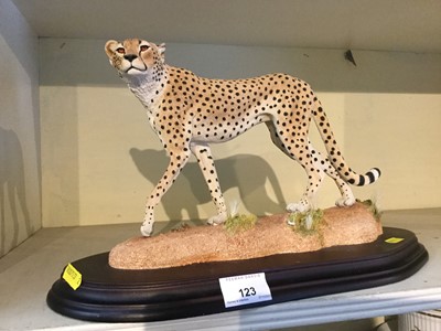 Lot 123 - Country Artists sculpture of a Cheetah, boxed