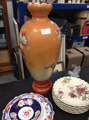 Lot 159 - Whitefriars indigo bark vase, decorative ceramics and figures