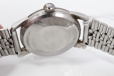 Lot 166 - 1950s Gentleman’s Omega Seamaster wristwatch in original box