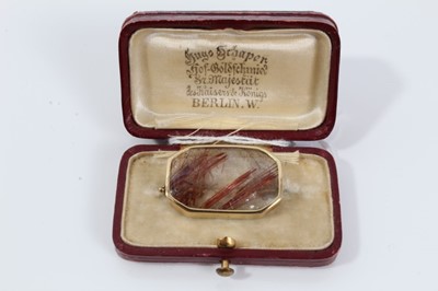 Lot 61 - Rutilated quartz brooch