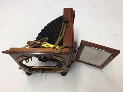 Lot 2708 - Good 19th century mahogany and brass bound plate camera by Lancaster & Sons, Birmingham.  Model 'The Kampet'