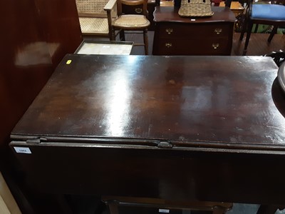 Lot 1002 - Georgian pembroke table