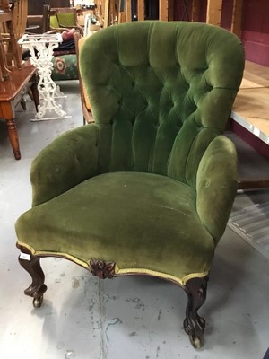 Lot 911 - Victorian buttoned green velvet easy chair on cabriole legs