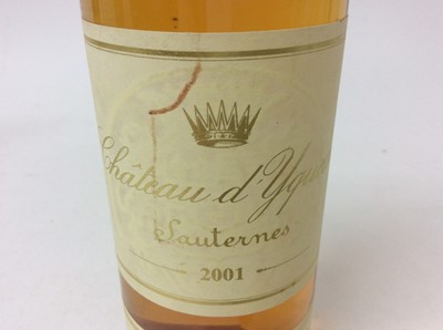 Lot 93 - Sauternes - one half bottle, Chateau d'Yquem 2001