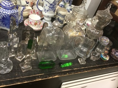 Lot 178 - Decorative collection of glass including 18th century Dutch gilt ornamented flasks and loving cups, obelisk desk stands and paperweights