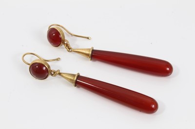 Lot 202 - Pair of Victorian carnelian pendant drop earrings with gilt metal mounts
