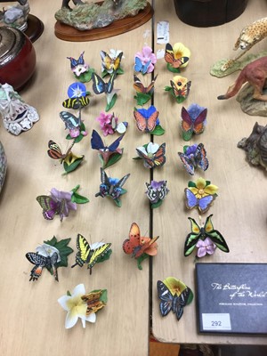 Lot 292 - Butterflies of the World porcelain sculpture collection models