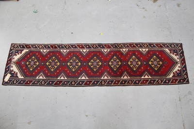 Lot 876 - Anatolian dosemealti runner