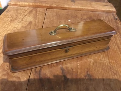 Lot 255 - Early 20th century walnut pen box