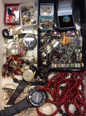 Lot 741 - Group vintage costume jewellery, watches and bijouterie