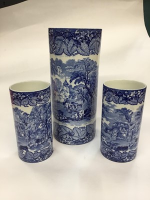 Lot 13 - A garniture of the Masons Ironstone blue printed vases