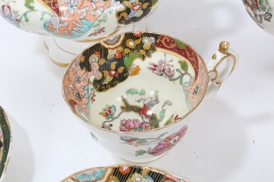 Lot 83 - A Staffordshire porcelain teapot and cover, in Chinese style, a similar sucrier and cover and other items