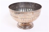 Lot 497 - Late Edwardian silver punch bowl of circular...