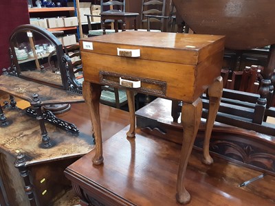 Lot 1076 - Needlework table with hinged lid and drawer below on cabriole legs