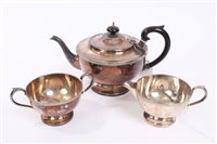 Lot 499 - Contemporary silver three piece tea set -...