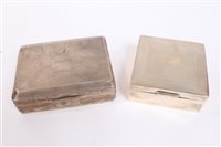 Lot 502 - Contemporary silver cigarette box of square...