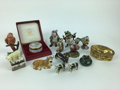 Lot 55 - Selection of enamel trinket boxes including Limoges, Wind in the Willows characters and other animals
