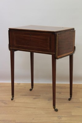 Lot 779 - Unusual George III mahogany and satinwood crossbanded hybrid pembroke writing table