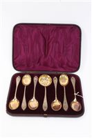 Lot 520 - 19th century Belgian silver gilt dessert set -...