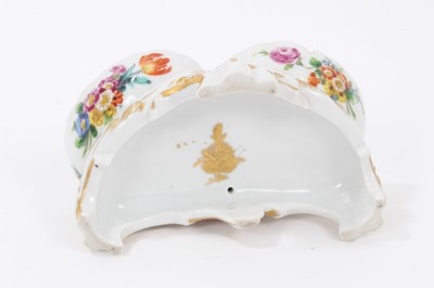 Lot 42 - Small collection of 19th century porcelain
