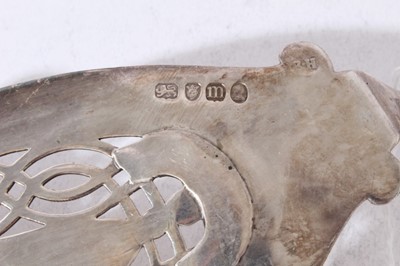 Lot 158 - George III silver fish slice with curved pierced blade and brite cut engraved decoration (London 1800), together with another similar (London 1787), 31 and 30cm in length (2)