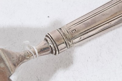 Lot 158 - George III silver fish slice with curved pierced blade and brite cut engraved decoration (London 1800), together with another similar (London 1787), 31 and 30cm in length (2)