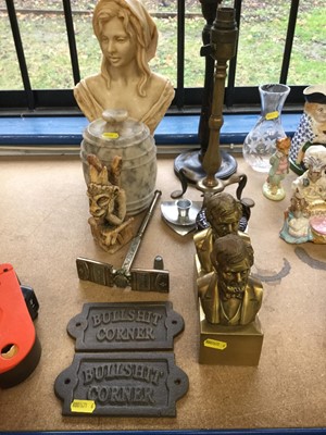 Lot 91 - Pair of bookends in the form of Abraham Lincoln together with a resin bust, alabaster pot and cover and sundries