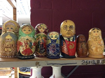 Lot 400 - Group Russian dolls