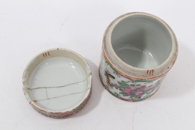 Lot 125 - Collection of 19th century Chinese Canton famille rose porcelain