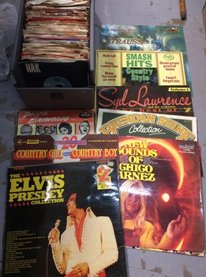 Lot 442 - LP records and singles