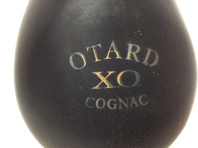 Lot 26 - Cognac - one bottle, Oxtard X.O., in wooden case