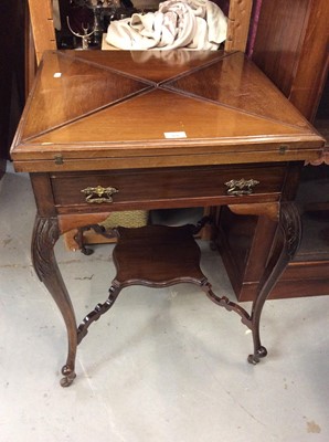 Lot 928 - Edwardian mahogany envelope card table with single drawer