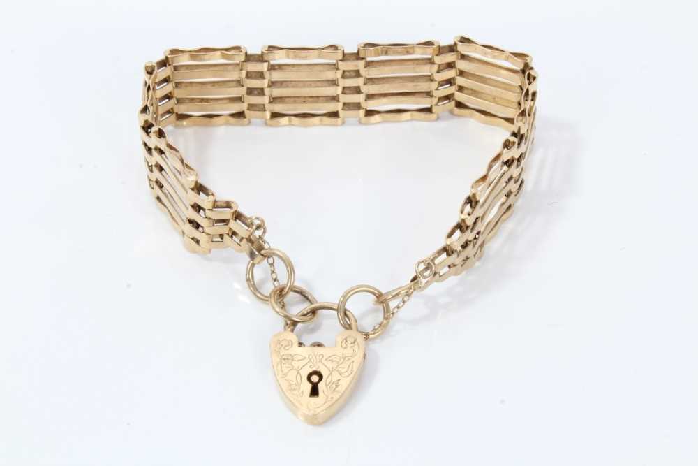 Antique Victorian 9ct Gold Gate Bracelet And Heart Padlock  973900   Sellingantiquescouk