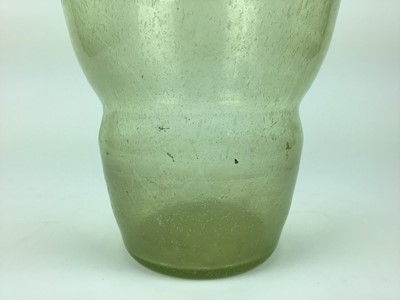 Lot 82 - Large art glass green vase with speckled decoration