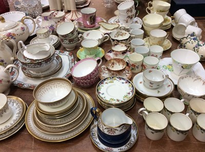 Lot 494 - Various tea ware