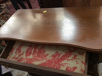 Lot 997 - Oak chest of three drawers