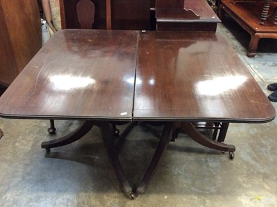 Lot 992 - Georgian-style mahogany twin pedestal dining table