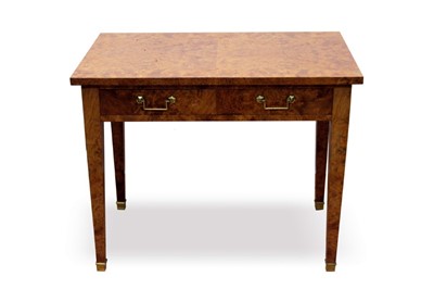 Lot 765 - 19th century Biedermeier style figured thuya side table