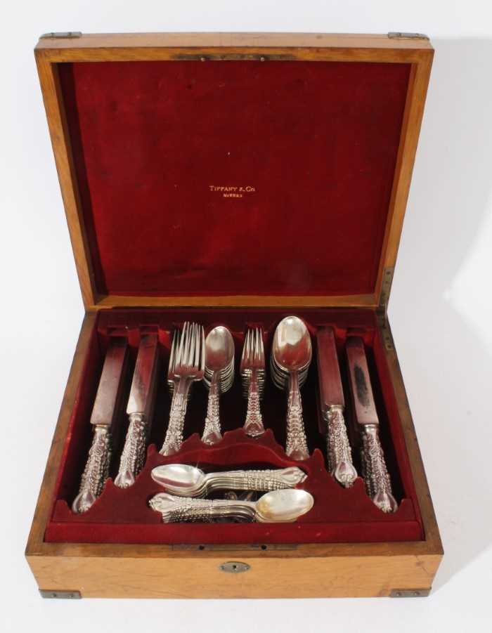 Lot 156 - A fine early 20th century Tiffany & Co Sterling silver Florentine pattern canteen of cutlery comprising: ten dinner forks, seventeen dessert forks, ten silver handled dinner knives, eleven silver h...