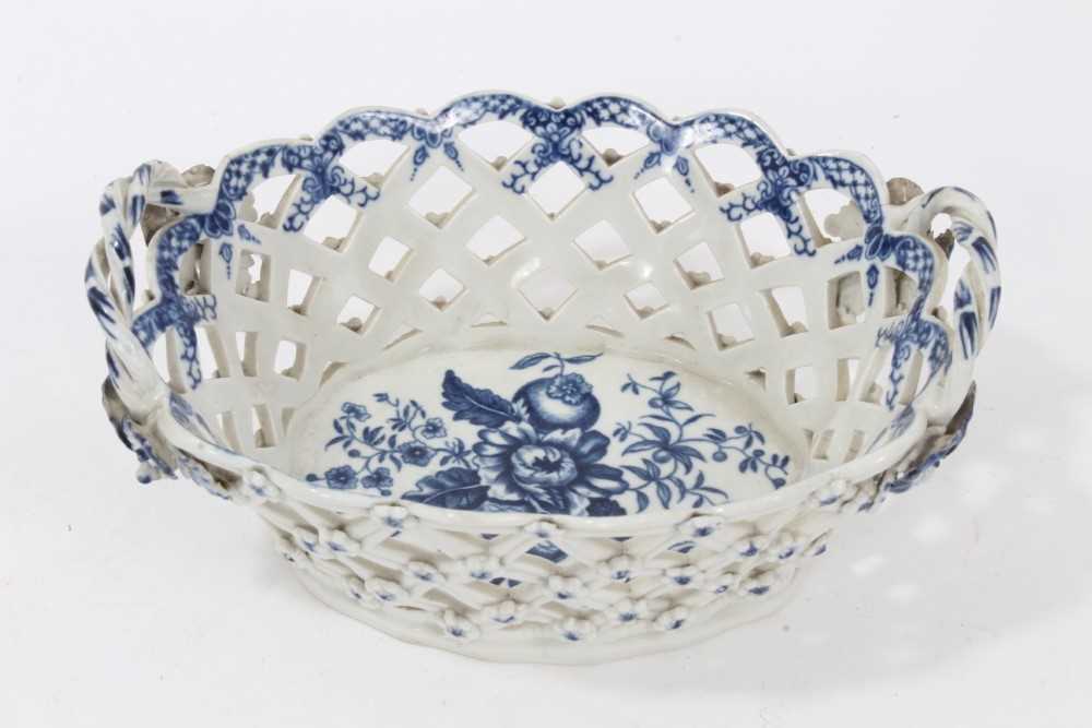 Lot 132 - Worcester Pinecone pattern basket, circa 1770