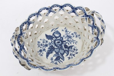 Lot 132 - Worcester Pinecone pattern basket, circa 1770