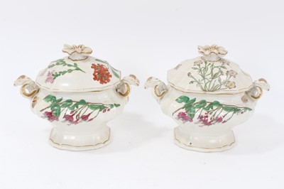 Lot 131 - A pair of printed and painted sauce tureens, covers and stands