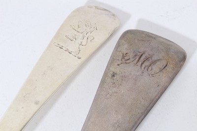 Lot 83 - George III Old English pattern silver basting spoon with engraved initials (London 1790) together with another similar, all at 6.5oz, 28.8 and 29.5cm in length (2)