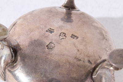 Lot 139 - Pair of George II silver salts of cauldron form, raised on three pad feet, (London 1751), together with a George III silver
