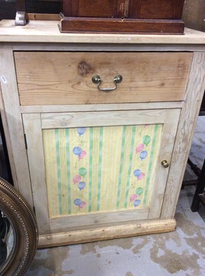 Lot 1018 - Pine cupboard with single draw and door below