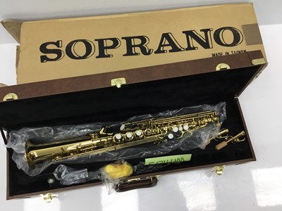 Lot 108 - Earlham series II brass soprano saxophone, serial number 0195200, fitted case with various accessories, as new condition