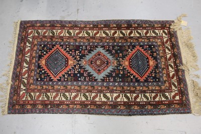 Lot 858 - Caucasian Shirvan rug, 169 x 98cm