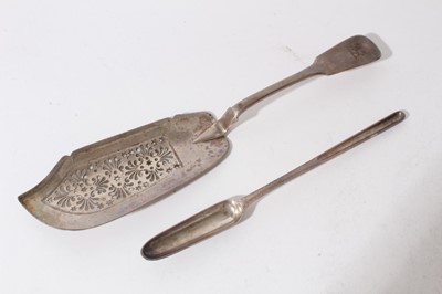 Lot 138 - George III silver marrow scoop of conventional form with brite cut engraved decoration, (London 1790), together with a William IV silver fiddle pattern fish slice with pierced decoration and engrav...