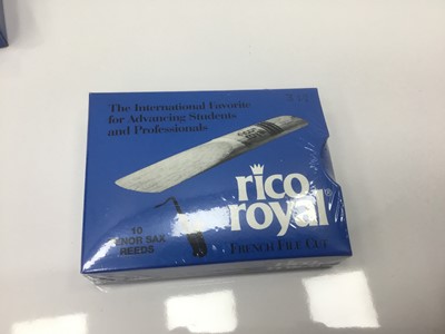 Lot 149 - Large quantity of Rico Royal tenor sax reeds, various sizes unopened condition, approximately 50