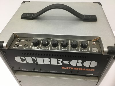 Lot 166 - Roland Cube-60 keyboard speaker